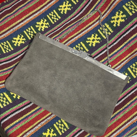 Vintage Suede Leather gray clutch pouch with silver wrist chain - Picture 2 of 7